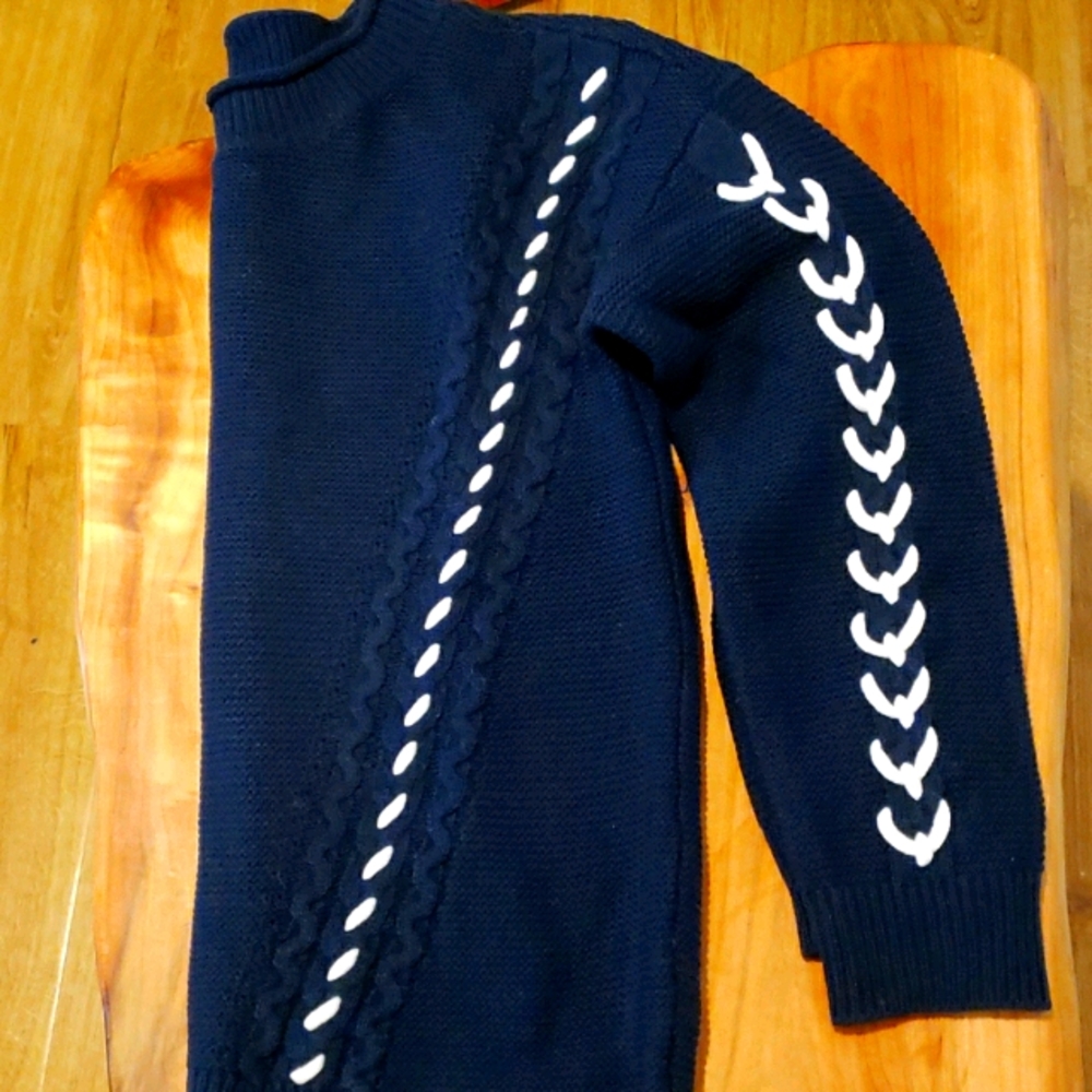 Navy Blue VENUS sweater